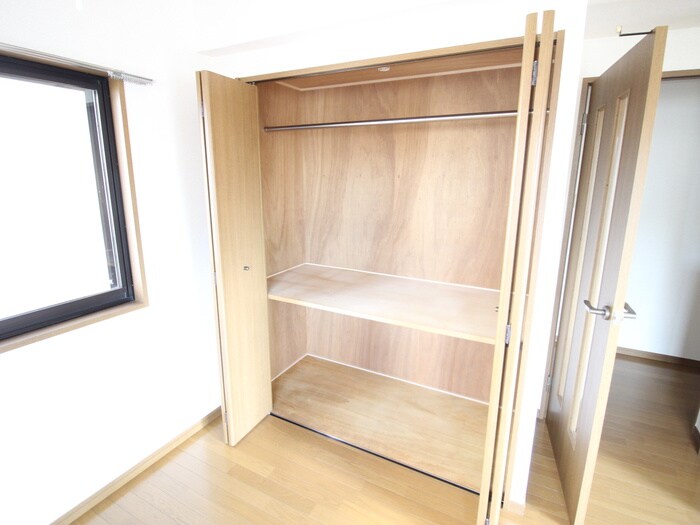 物件内観写真17　(収納)