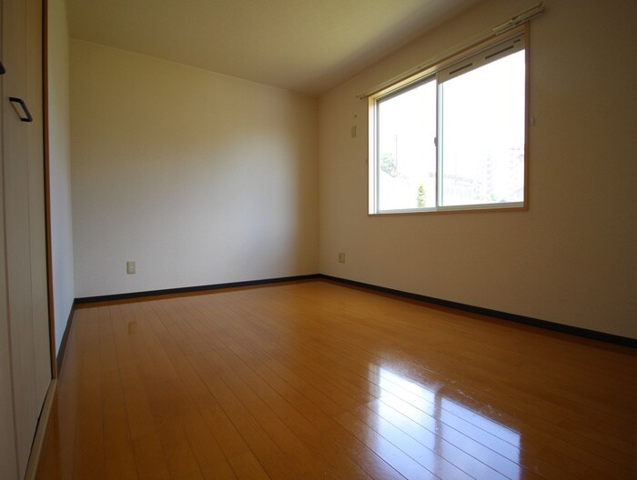 物件内観写真17　(居室)