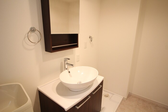 物件内観写真12　(洗面)