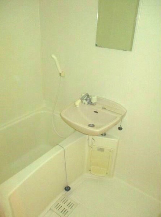物件内観写真11　(バス／シャワールーム等)