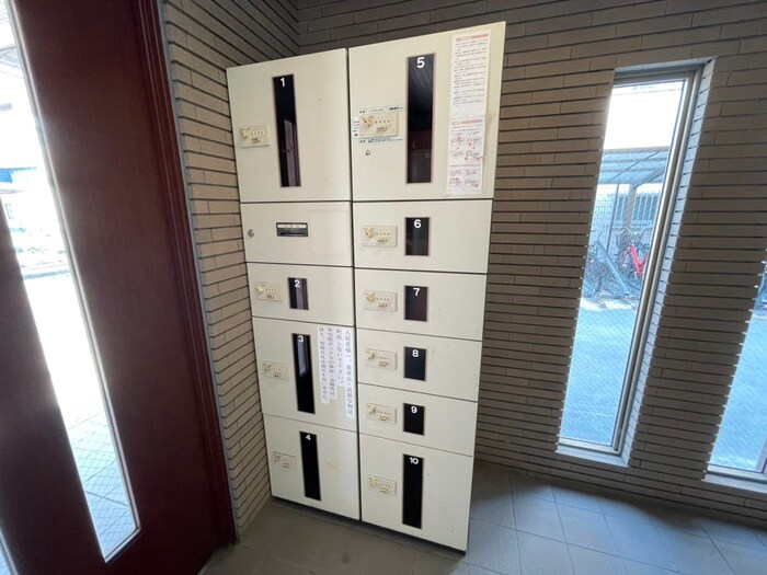 物件外観写真4　(建物設備)