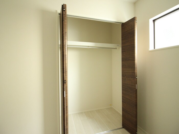 物件内観写真9　(収納)
