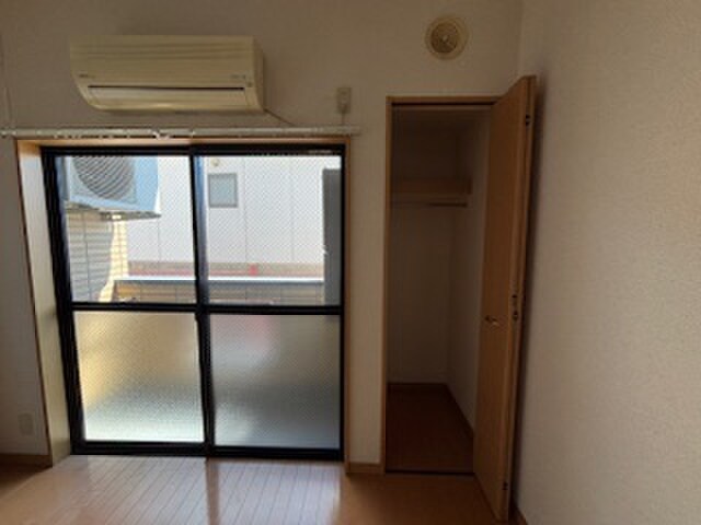 物件内観写真5　(収納)