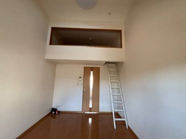 物件内観写真10　(居室)