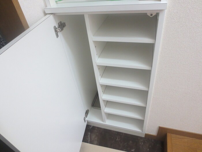 物件内観写真7　(靴箱)