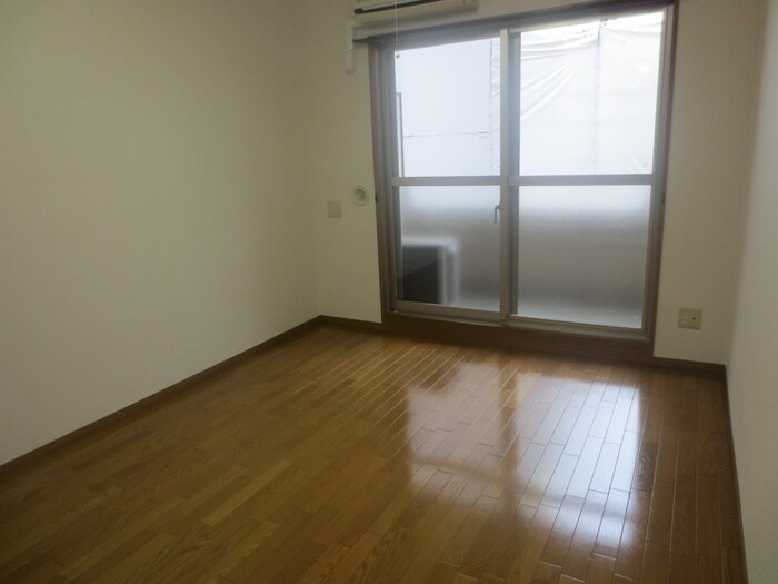 物件内観写真12　(居室)