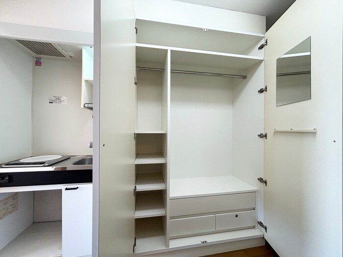 物件内観写真13　(収納)