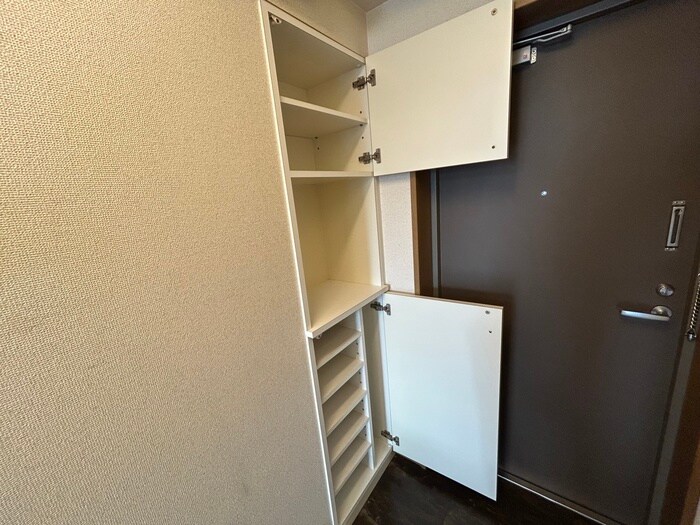 物件内観写真16　(靴箱)