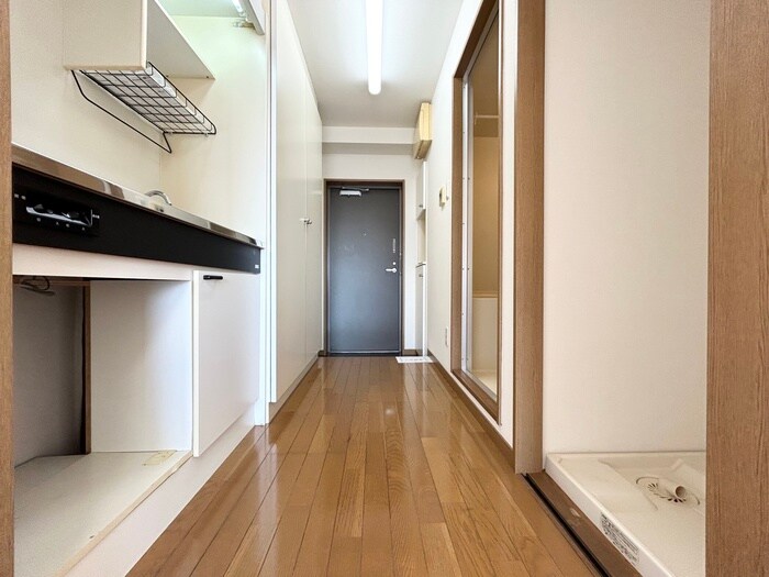 物件内観写真18　(廊下)