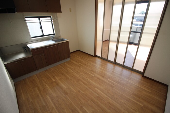 物件内観写真7　(居室)