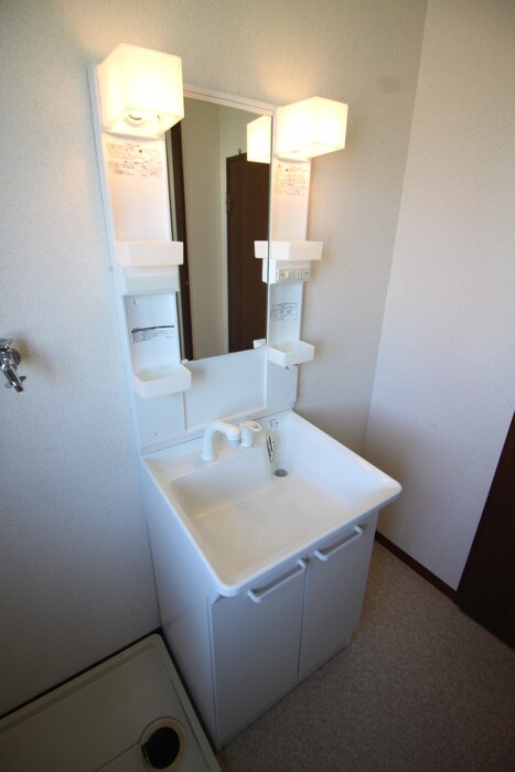 物件内観写真15　(洗面)