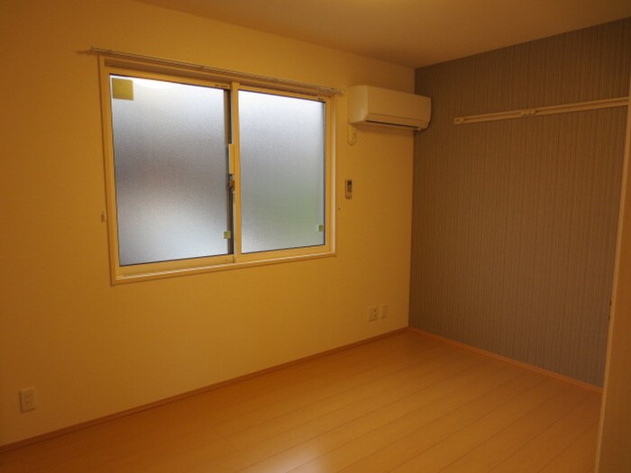 物件内観写真6　(居室)