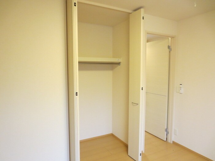 物件内観写真7　(収納)