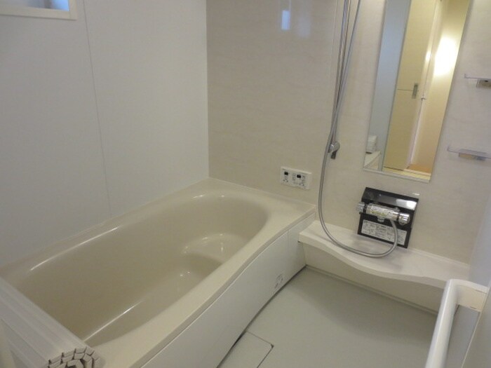 物件内観写真11　(バス／シャワールーム等)