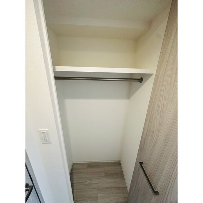 物件内観写真13　(収納)