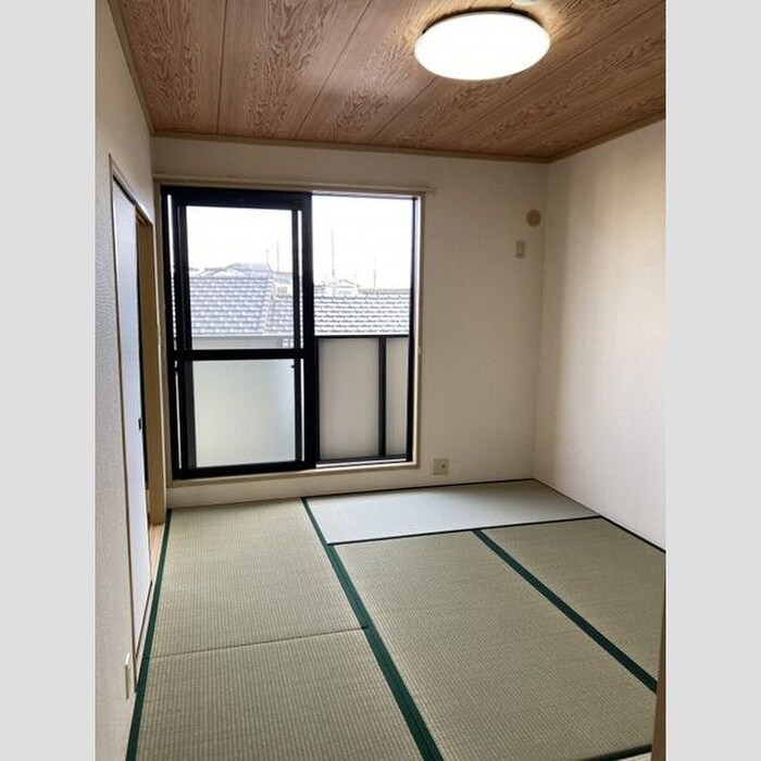 物件内観写真4　(居室)