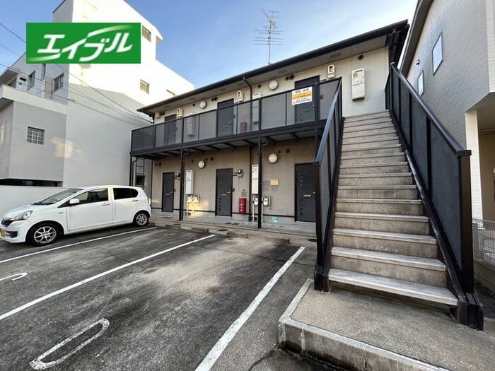 物件外観写真3　(外観写真)