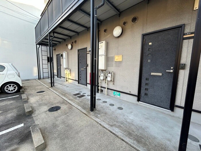 物件外観写真6　(外観写真)