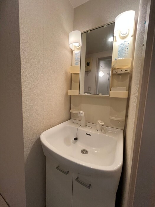 物件内観写真15　(洗面)