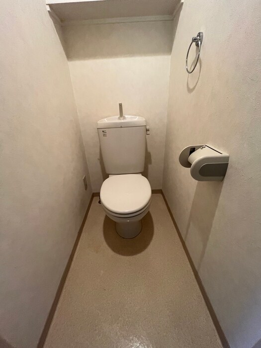 物件内観写真16　(トイレ)