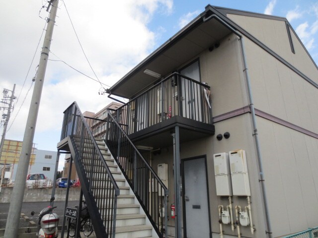 物件外観写真2　(外観写真)