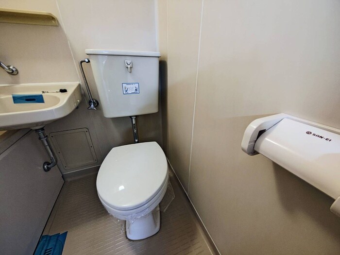 物件内観写真13　(トイレ)