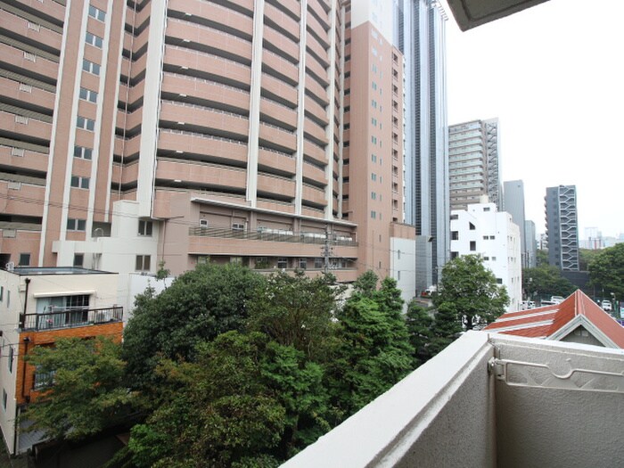 物件内観写真20　(室内からの展望)