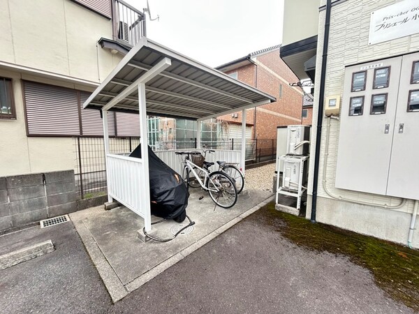 駐輪場