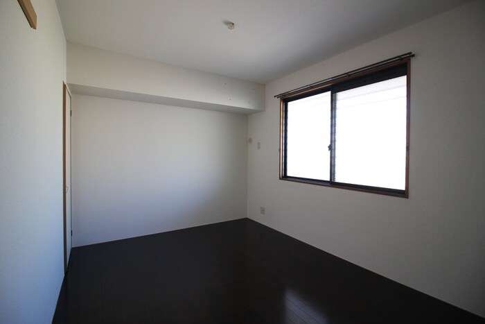 物件内観写真13　(居室)