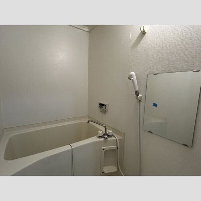 物件内観写真2　(バス／シャワールーム等)