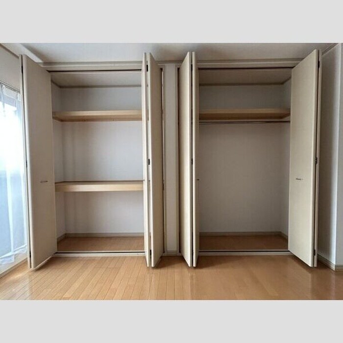 物件内観写真5　(収納)