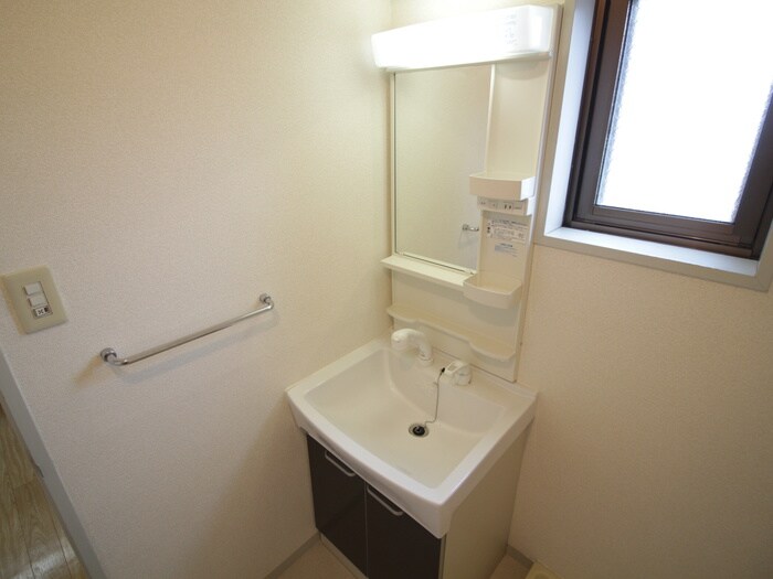 物件内観写真14　(洗面)