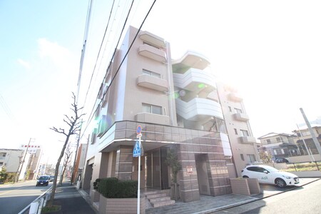 レインボー鶴里外観写真