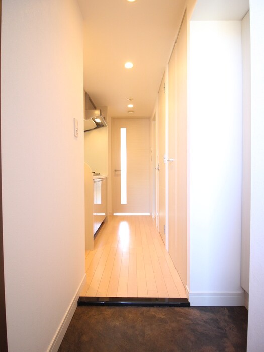 物件内観写真17　(廊下)