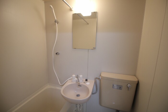 物件内観写真10　(洗面)