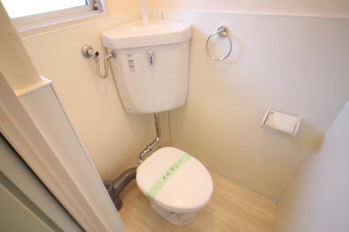 物件内観写真11　(トイレ)