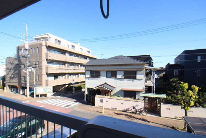 物件内観写真22　(室内からの展望)