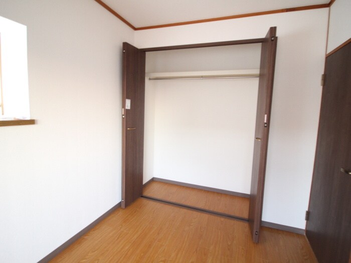 物件内観写真21　(収納)