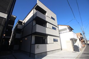 DEVELD栄生　EAST外観写真