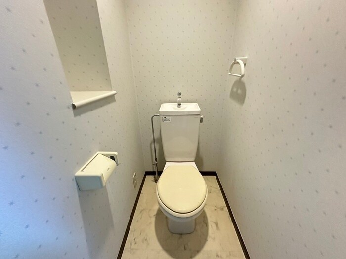 物件内観写真15　(トイレ)