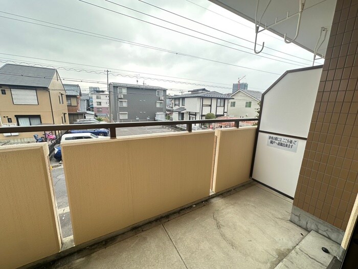 物件内観写真17　(ベランダ・バルコニー)