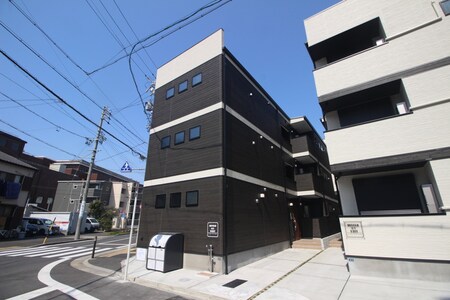 DEVELD栄生　WEST外観写真