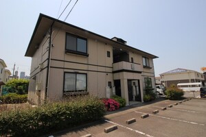 クエルカス外観写真