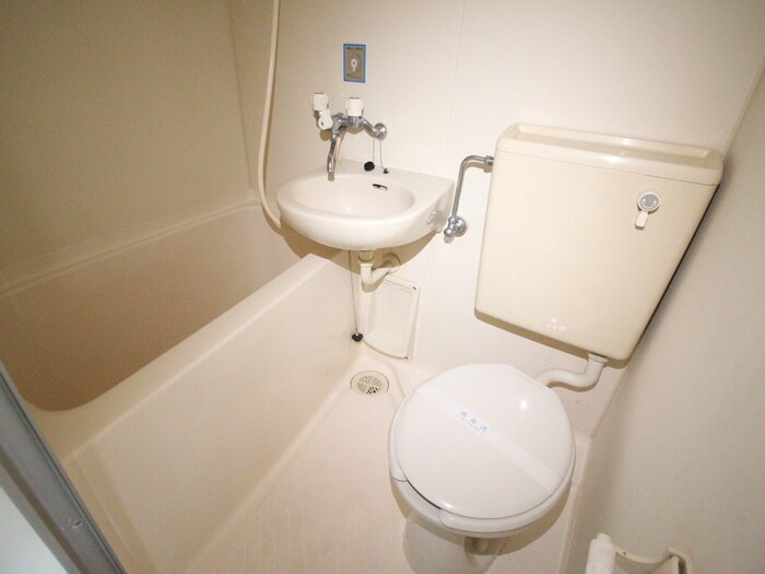 物件内観写真11　(バス／シャワールーム等)