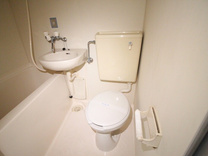 物件内観写真13　(トイレ)