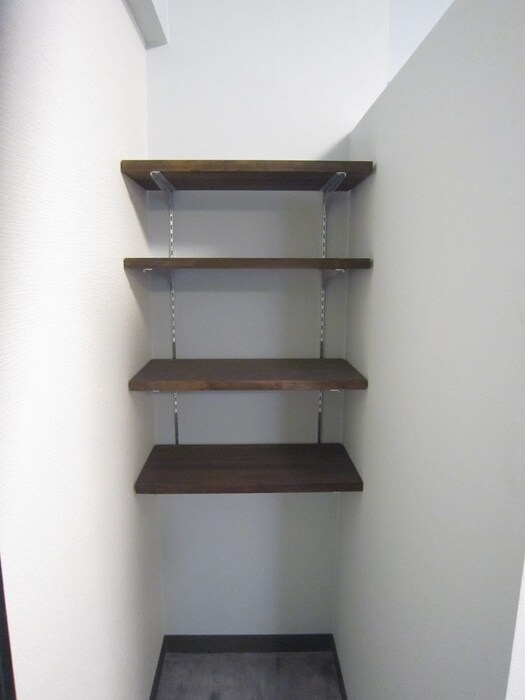 物件内観写真10　(玄関)