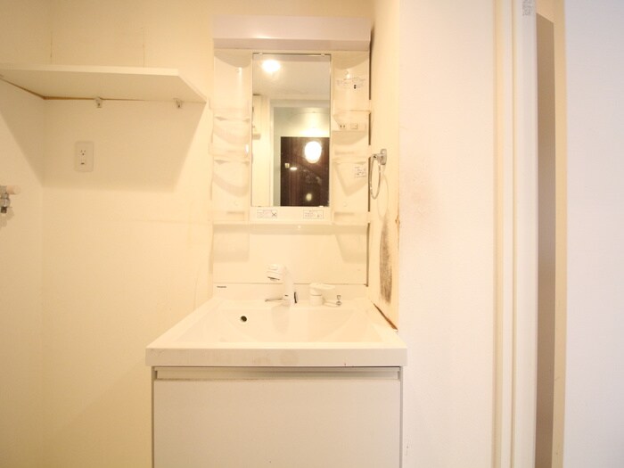 物件内観写真13　(洗面)