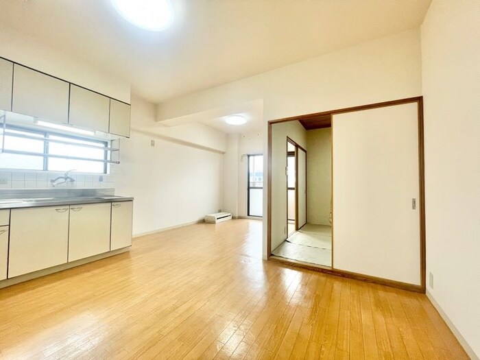 物件内観写真7　(居室)