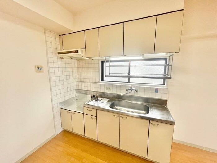 物件内観写真8　(キッチン)