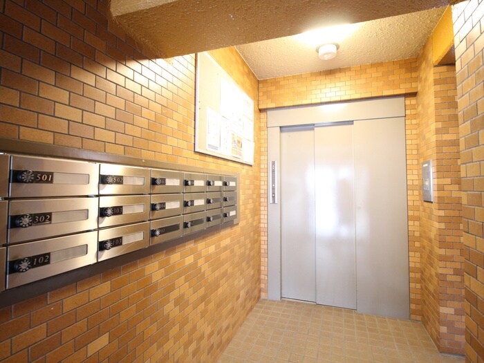 物件外観写真3　(建物設備)